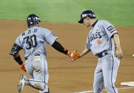 [Foto] Peraza: «En el momento del impacto, instinto de jonrón»