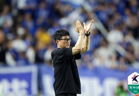 "Players like Son Heung-min and Lee Kang-in do it, but..." An unusual 'SNS warning' issued by Suwon Samsung [Suwon Field]