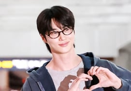Biến Woo-seok 'Trái tim tan chảy trước nữ tính của Charlene'[★ẢNH]