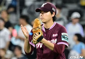 There is a reason behind the 8 billion won blockbuster! 'Two wins in two starts against league-leading KT' Ha Young-min's heroic performance breaks losing streak → proves his contract value on his own