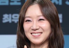 コン・ヒョジンのワンショットツーキル、驚きのエンディング..『既婚女性キル既婚者』10.2%の視聴率が急上昇 [総合]