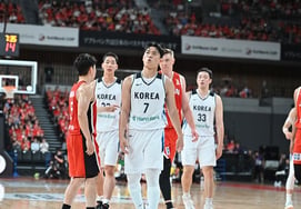 “Hachimura ni siquiera puede poner excusas”: perdió aún más ampliamente sin llegar a jugar... Corea pierde por segunda vez consecutiva ante Japón, con la diferencia de puntos pasando de 20 a 29.