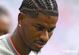 'Did the Barcelona study abroad have an effect?' Transformed Marcus Rashford urged, "Please stay at Man Utd." Harry Maguire praised him, saying, "He will definitely become a great asset."