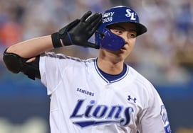 "Even if any pitcher comes in..." The batting champion, Koo Ja-wook, who impressed even the manager, has begun his final push for his first championship.
