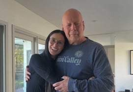 'Father of Five Daughters' Bruce Willis Attends Youngest Daughter's Wedding With Demi Moore Despite Dementia Diagnosis..Smiling [World Star Issue]