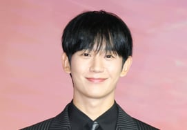 チョン・ヘイン「『マネージャー』の実の弟、母が作ってくれた私の『ダッカリ』」 [隙間があれば]