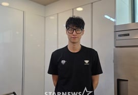 «El cambiador de juego ya es lo básico»: Jung Sung-kyu de Woori Card, que resistió con un solo sustituto, ahora no esquiva el recepción. «También apuntaré al puesto titular» [Entrevista]