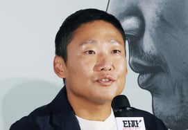Answering questions: Director Choi Kuk-hee of 'The Song of Beelzebub' [★Photo]