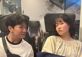 『キム・ソンジュ 子』キム・ミンギク、AKMUのイ・スヒョンとスイス旅行 「姉さん、愛しています」"
