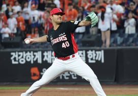 [Photo] Nail '9 wins in precise aim'