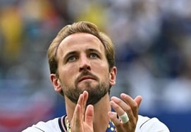Si Kane no recibe el Balón de Oro tras marcar 61 goles, sería una "condena"... Leyenda alemana respalda con fuerza: "Mejor que Messi y Mbappé".