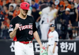 [フォト] ネイル '9勝が見える'