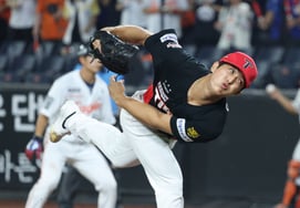 [フォト] イ・ウィリが阻止する