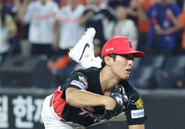 [Photo] Lee Ui-ri: "Watch the strikeout show"