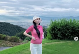 『イ·ジフン♥』アヤネ、26週目のDラインを自慢..胎教旅行に「ワクワクした足取り」 [スター・イシュー]