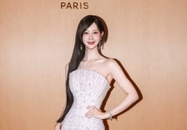 'Divorce' Clara, Barely Recognizable.. Face Changed During Activities in China [Star Issue]