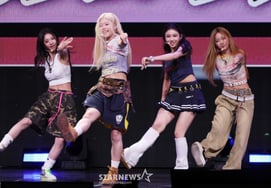 Our Birthday's 'Cute Stage' [★Photos]