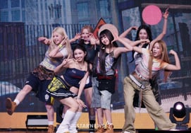 Our Birthday's 'Unique Performance' [★Photos]