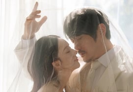 KCM♥Bang Ye-won, 'Late Wedding' After 15 Years.. Dreamlike Wedding Photos Revealed [Star Issue]