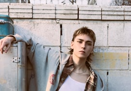 'Alternative Service' SEVENTEEN Vernon Announces Surprise Solo Single 'I'll Be Back' [Star Issue]