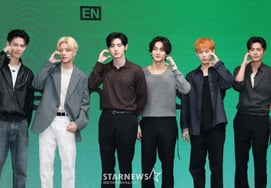 6人体制での初カムバック..ENHYPEN、理由のある自信「キャリア最高のアルバムになること」 [総合]