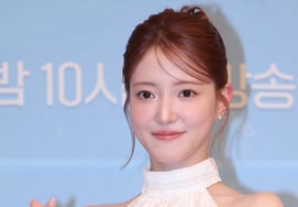 Lee Se-young, steady popularity.. Kim Hye-yoon and Park Eun-bin follow as top three female actresses in Star Ranking