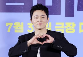 No Yoon-seo's "Marriage Fantasy" Explodes.. Cho Jung-seok: "During our dating days, I often went to karaoke with my wife Gummy" [Unni-ne Sanji Jiksong 3]