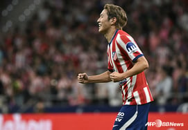 "Lee Kang-in, you will come on and score a goal." The prophecy came true... A special reason for running to Jimenez after scoring his debut goal