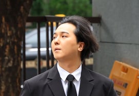 [速報] 検察、'兵役法違反のソン・ミンホ'管理者に懲役1年を求刑