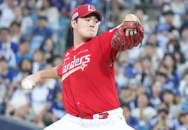 [Foto] Jeon Young-jun: «Hay que detenerlos para dar la vuelta»
