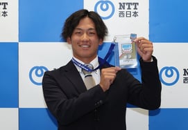 『不意打ち』日本野球、また事故が起きた！ 飲み会での女性暴行「髪の毛を掴んで罵倒」 1位チーム選出、緊急で1軍から除外→無期限の自粛処分