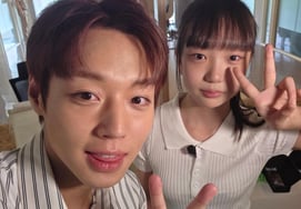 'Human Theater' Lee Ru-da's Mother Moved by Park Ji-hoon: "Despite a Busy Schedule... I Had to Become a Fan"