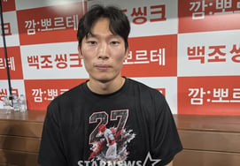 Even with a grand slam and six RBIs, Kim Ho-ryeong reflected: "Am I not lacking? I failed to judge bad pitches well..."