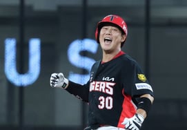 'Desafío de seis victorias consecutivas imparable': KIA, que ha olvidado cómo perder, despliega a Ha Joo-seok en el segundo lugar y devuelve a Kim Do-young a la tercera base; se revela la alineación para el partido contra Kiwoom
