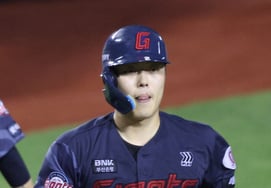 [Foto] Go Seung-min, lengua fuera, regreso triunfal