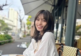 "Nam vẫn là cầu thủ chuyên nghiệp, Nữ từ người mẫu nổi tiếng→làm việc tại quán giải trí" Scandal ngoại tình của đội tuyển Nhật Bản 2 năm sau 'tình hình hiện tại trái ngược'