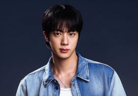 澳大利亚足球运动员出身的热门主持人也♥..防弹少年团 柾,不愧是“名流中的名流”