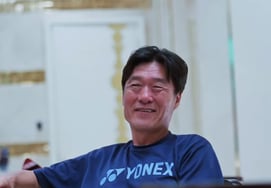 "Jeong Mong-gyu (Chairman)" и Хон Мён Бо: почему И Ым Сын, разоблачивший «назначение Хон Мён Бо», смеётся во весь рот? Внезапное появление в соцсетях Юго-Восточной Азии