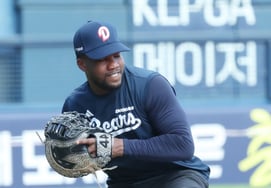 [Photo] Severino’s rotating throw is also precise