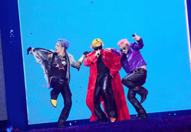 G-Dragon 'tranh cãi về live' được xóa bỏ, BIGBANG..thực hiện sự hội tụ thế hệ trong 20 năm [Hiện trường sao][Tổng hợp]