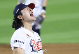 [フォト] クァク・ビン「やった、10勝」