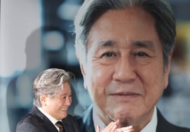 'Intern' Choi Min-sik: "Not people who gathered to play... Young juniors are professional"