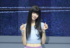 チュイド・セア『完璧な美貌』 [★フォト]