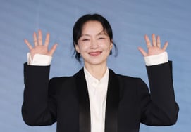 チョン・ドヨンの「愛らしい笑顔」 [★フォト]