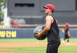 KIA 'Total of 4 players' returns to the first division! But why are there no pitchers? [Gwangju Field Report]