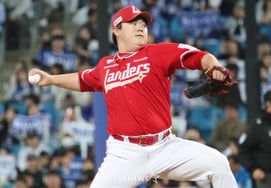 'Takeda is being prepared for the bullpen': Lee Yoon and Lee Jun-ki gain starting opportunities, SSG faces remaining season challenges [Incheon Field]