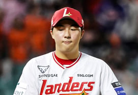 'KBO historia frustrada', lamentable Kim Min-jun: "Quería seguir lanzando"... ¿Por qué el estratega optó por el relevo? [Desde Incheon]