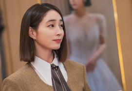 Lee Min-jeong, Finally Retains Divorce Lawyer..Served Papers at Mother-in-Law's Motel [Yes, Let's Divorce]