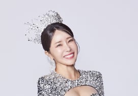 Kang Yu-jin, 'National Singing Contest' Opening in Hoengseong... 'Dancing Clown' Performance