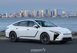 レクサスの主力セダンES電気自動車ラインアップ 環境省の認証手続きが完了し、'1回の充電で503kmまで'